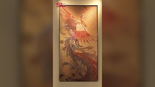 Transforme espaços com nossa arte decorativa de parede de metal luxuosa com luz e sombra.