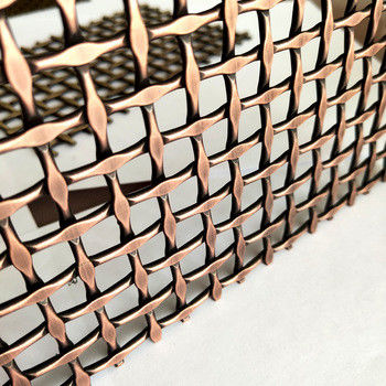 Flat Pitch 10mm Decorative Woven Wire Mesh com diâmetro plano de 1,5 × 3,5 mm e peso de 8,6 kg/m2