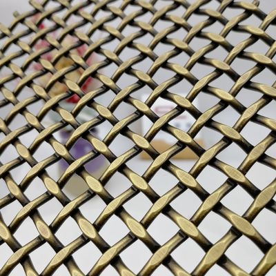 Modernização de interiores 18mm Weft Pitch Luxury Brass Grilles Decorativos Certificado SGS