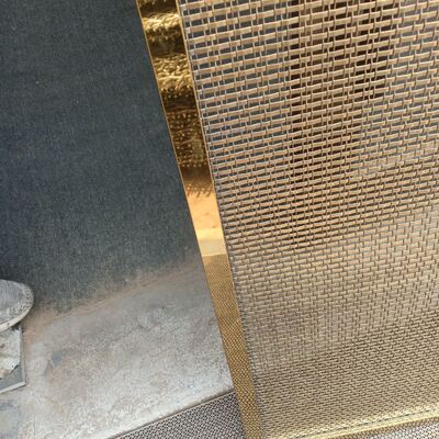 Largura redonda de malha metálica arquitetônica personalizada Personalizada para fachadas de edifícios modernos Design de interiores e aplicações exteriores