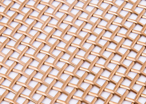 ISO9000 rede de arame tecida decorativa vermelha 1.8mm 3.36kg/M2 grosso