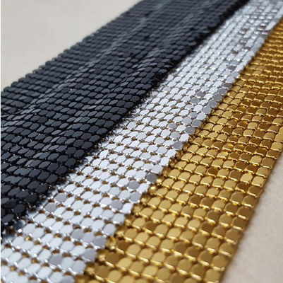 revestimento antiusura da separação da decoração da tela de 4mm Dia Woven Aluminum Metal Sequin